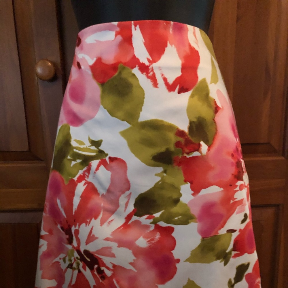 Jones of New York skirt stretch size 12